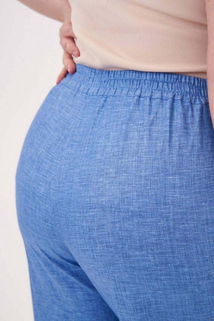 Брюки клеш из 100% льна в оттенке синей джинсы