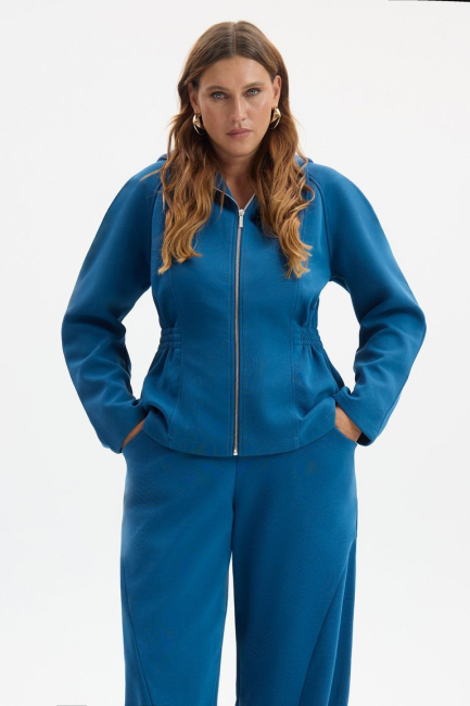 Спортивный костюм с худи и брюками баллон – фото – Plus Size 50–64 – Моно-Стиль