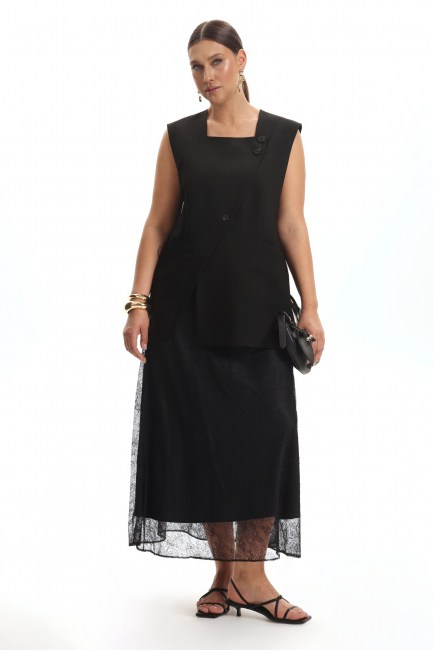 Жилет в стиле леди лайк с вырезом каре