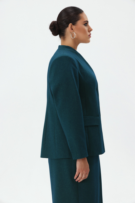 Жакет с воротником стойка приталенного силуэта