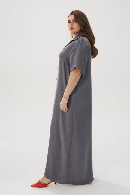 Шелковое платье рубашка длиной макси