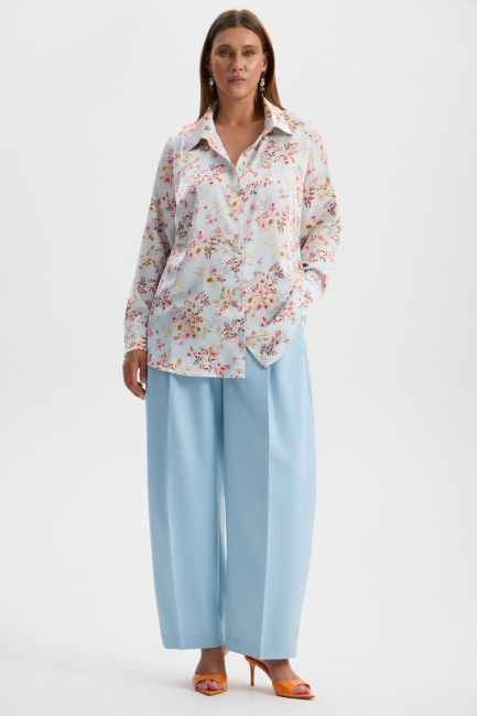 Блузка из поливискозы с цветочным принтом – фото – Plus Size 50–64 – Моно-Стиль