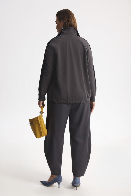 Брюки баллоны из костюмной ткани