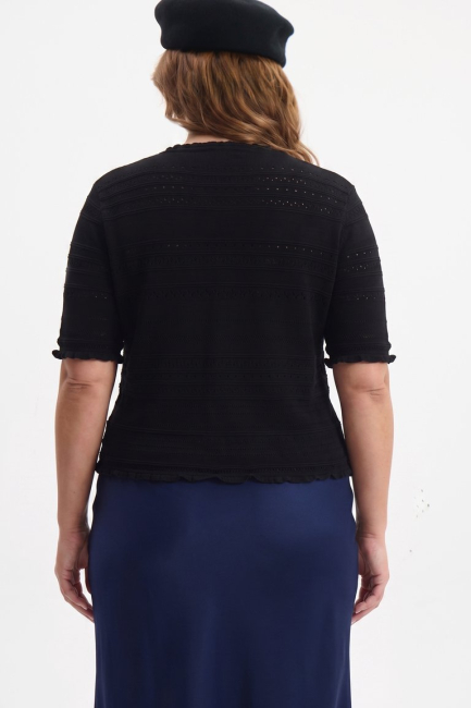 Кардиган с коротким рукавом и перфорацией – фото – Plus Size 50–64 – Моно-Стиль