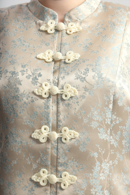 Жакет в азиатском стиле с застежкой панькоу