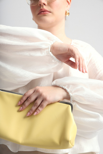 Блузка реглан с металлизированным блеском