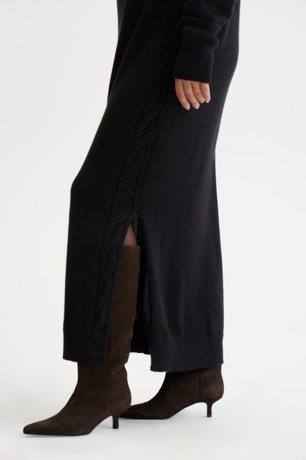 Платье гольф из трикотажа с вязкой коса – фото – Plus Size 50–64 – Моно-Стиль