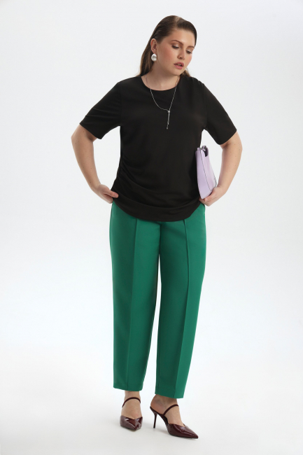 Футболка с декоративной драпировкой