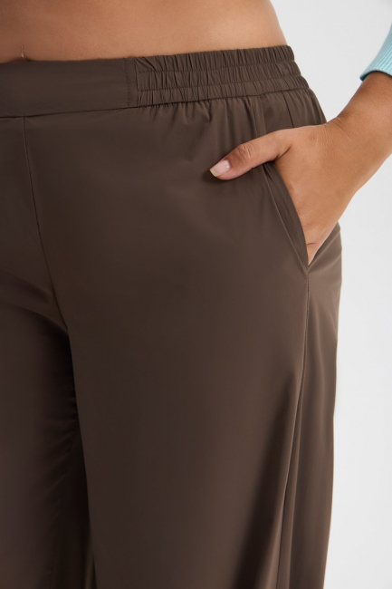 Брюки палаццо с кулиской по низу – фото – Plus Size 50–64 – Моно-Стиль