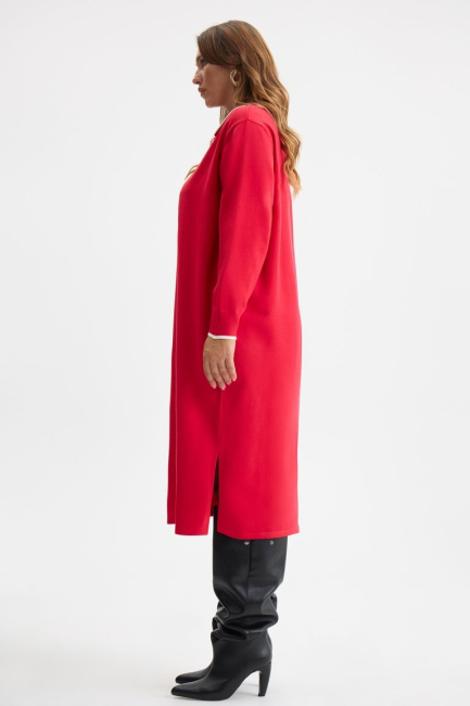 Платье из вязаной поливискозы с воротником – фото – Plus Size 50–64 – Моно-Стиль