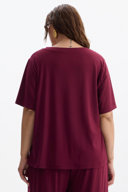 Футболка с V-вырезом из модала – фото – Plus Size 50–64 – Моно-Стиль