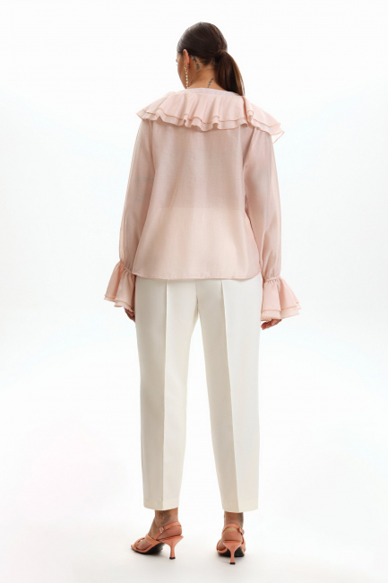 Брюки укороченной длины молочного цвета