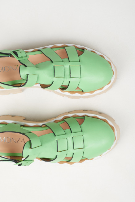 Трендовые модели Зеленые сандалии с кожаными ремешками