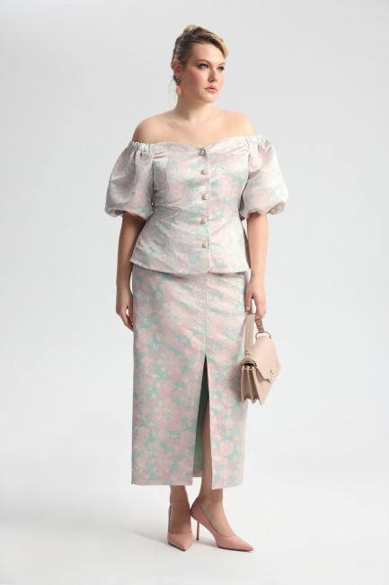 Юбка карандаш из жаккарда на подкладке