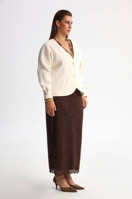 Жакет в стиле леди лайк с защипами