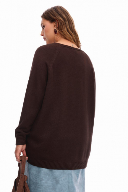 Джемпер из вискозы с круглым вырезом