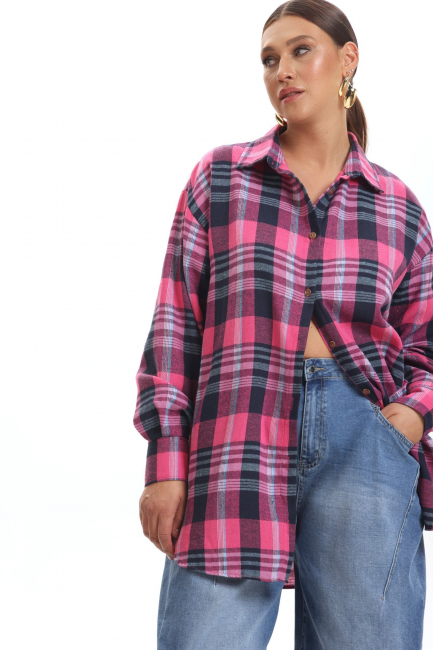 Рубашка оверсайз с ярким принтом