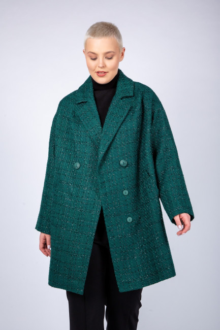 укороченное пальто зеленого цвета
