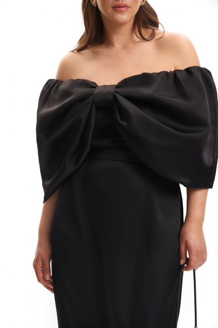 Платье футляр с бантом