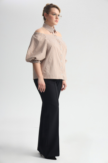 Рубашка в полоску со съемным воротником и декольте