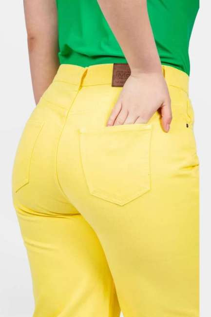 Джинсы палаццо с акцентными пуговицами – фото – Plus Size 50–64 – Моно-Стиль