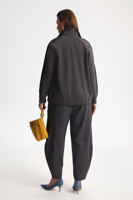 Брюки баллоны из костюмной ткани