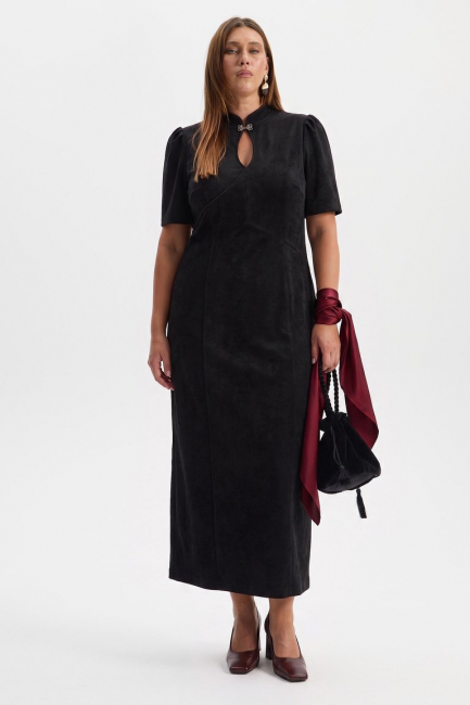 Платье ципао из поливискозного бархата – фото – Plus Size 50–64 – Моно-Стиль