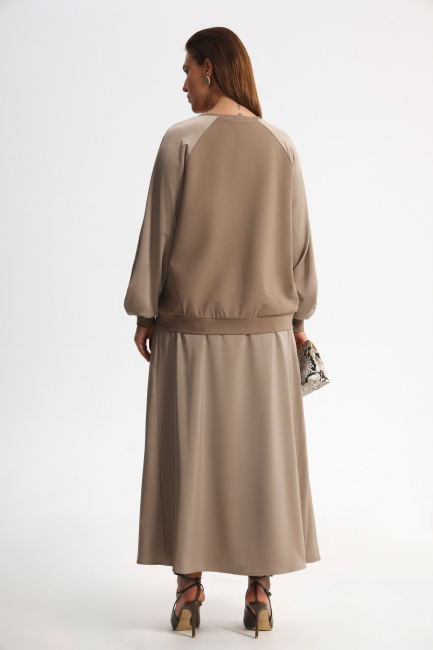 Юбка с боковыми клиньями из поливискозы