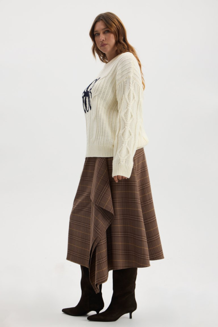 Юбка с драпировкой из костюмной ткани – фото – Plus Size 50–64 – Моно-Стиль