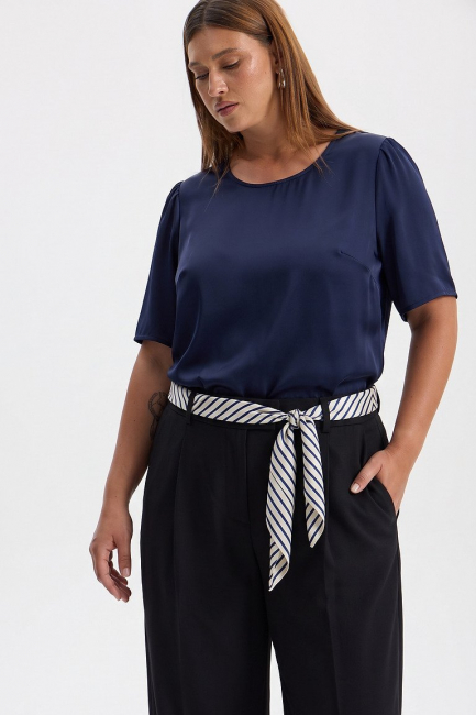 Блузка из шелковой поливискозы – фото – Plus Size 50–64 – Моно-Стиль