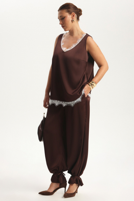 Брюки палаццо из поливискозы с завязками энкл тай