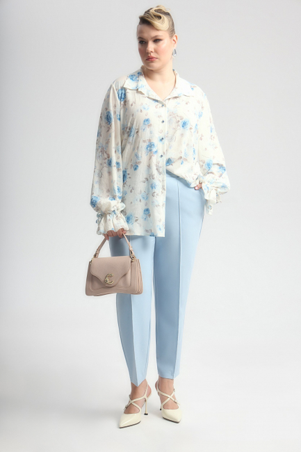 Блузка из поливискозы с цветочным принтом