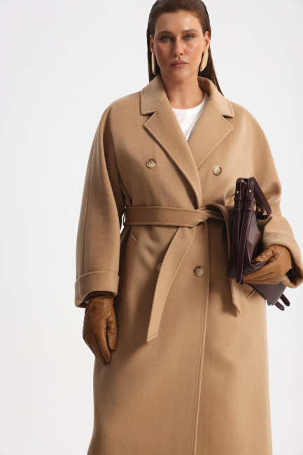 Пальто двубортное из шерсти