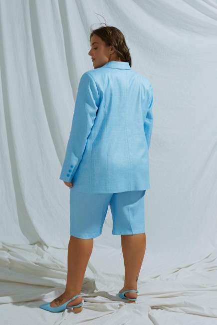 Голубые шорты бермуды изо льна  купить в магазине модной женской одежды больших размеров