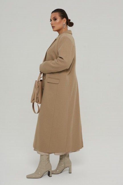 Максимально длинный пиджак пальто с увеличенной линией плеча купить в магазине модной одежды больших размеров 