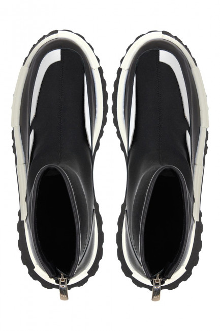Комбинированные черно-белые ботинки из прорезиненной ткани