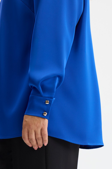 Синяя блузка из сатина – фото – Plus Size 50–64 – Моно-Стиль