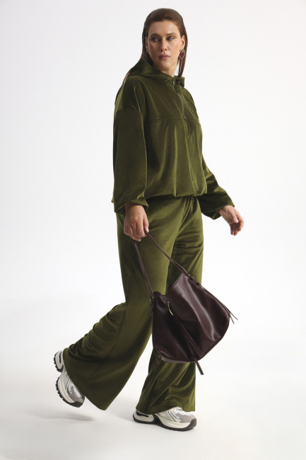 Брюки палаццо из велюра