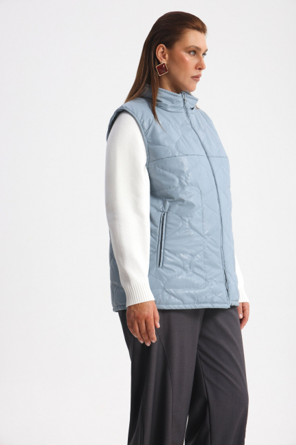 Жилет с принтованной подкладкой и простежкой