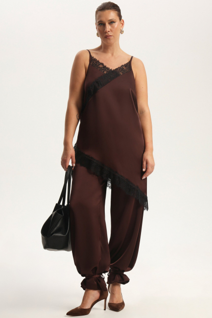 Туника с кружевом и тонкими лямками