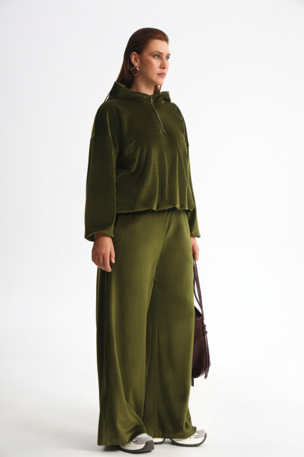 Брюки палаццо из велюра