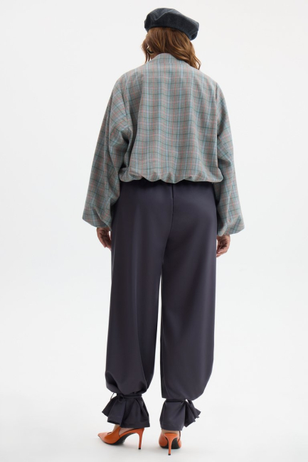 Брюки палаццо с застежкой энл тай из тенселя – фото – Plus Size 50–64 – Моно-Стиль