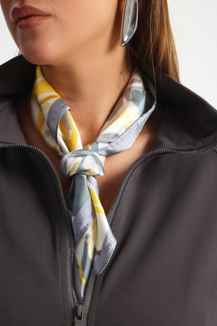 Зип-худи из трикотажа с лампасами на рукаве