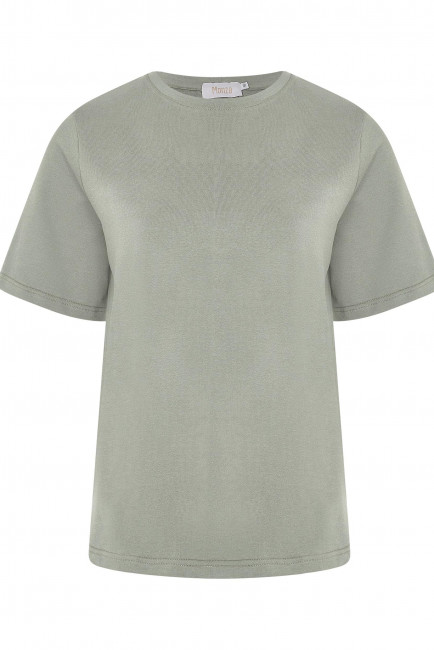 Оливковая футболка из плотного хлопка фигуру плюс сайз в магазине женской одежды больших размеров