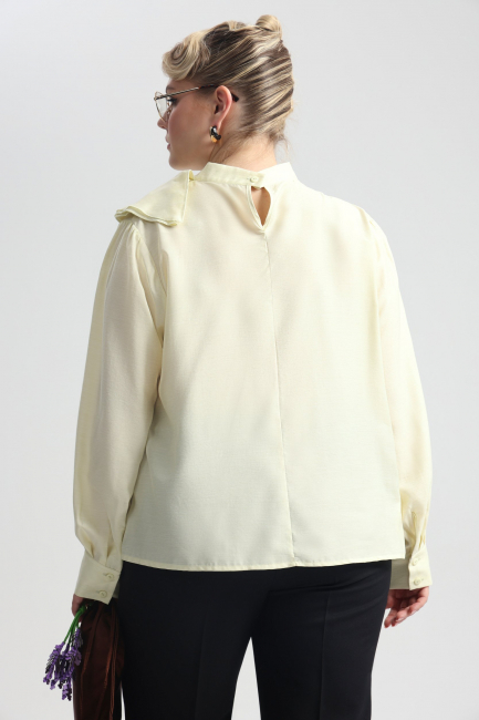 Блузка с бантом из прохладной шерсти