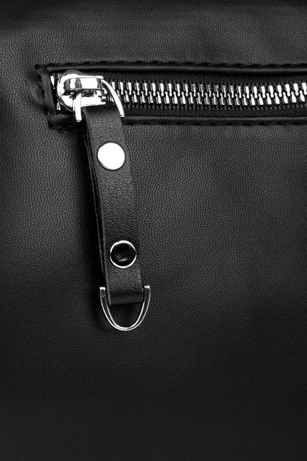 Черная сумка из замши и кожи через плечо