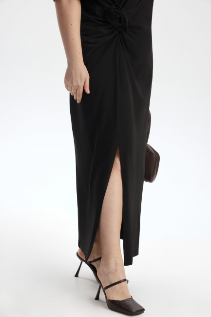 Платье футболка на рост 164 с декоративным узлом