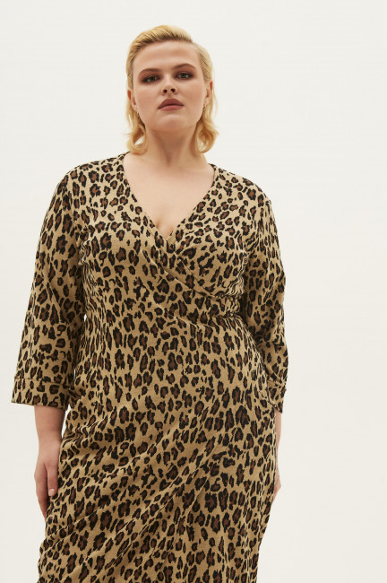Трикотажное платье на запахе с принтом леопард