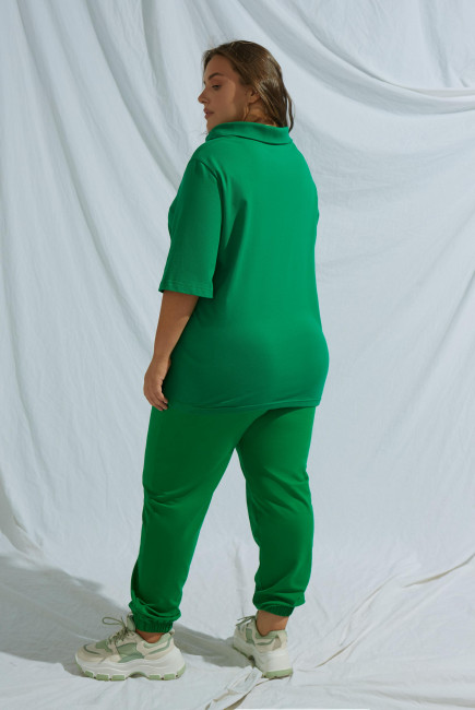 Зеленые трикотажные джоггеры regular fit на плюс сайз купить в магазине модной одежды больших размеров