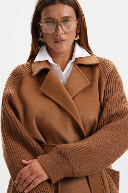 Комбинированное пальто с добавлением кашемира – фото – Plus Size 50–64 – Моно-Стиль